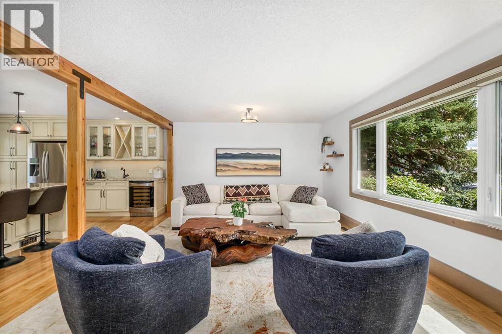 Single Family House 4 Level for Sale in  Vallance Crescent NW Varsity Calgary 