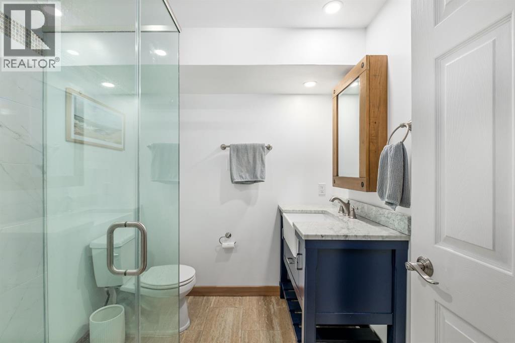 Single Family House 4 Level for Sale in  Vallance Crescent NW Varsity Calgary 