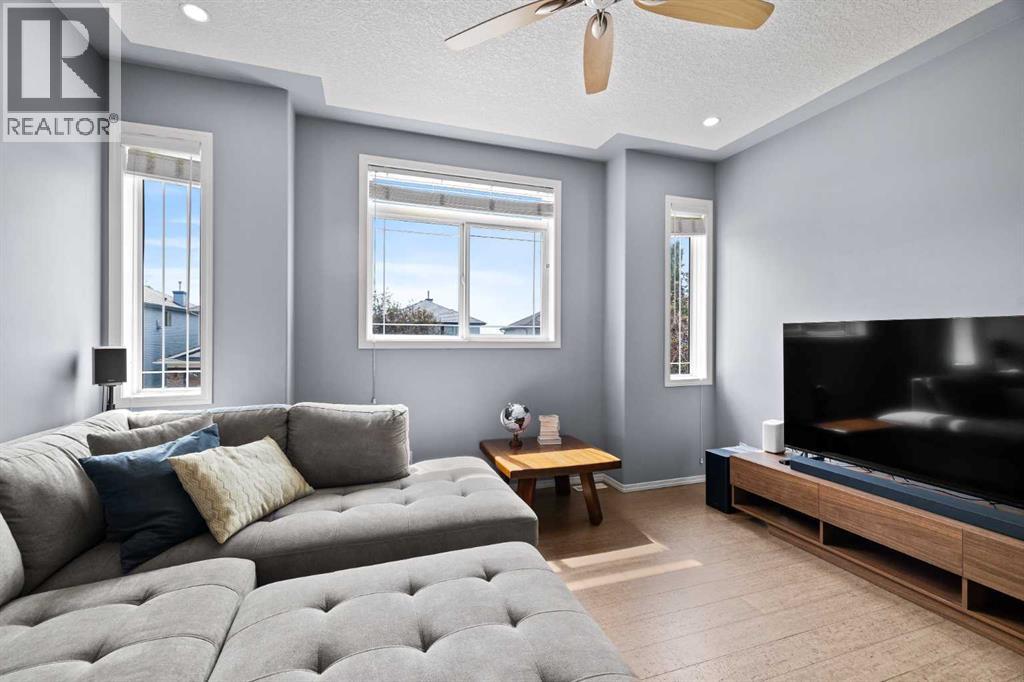Single Family House for Sale in  Rocky Ridge Close NW Rocky Ridge Calgary 