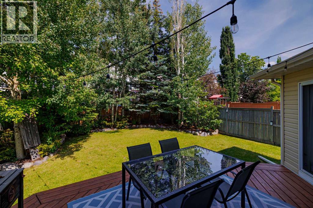 Single Family House for Sale in  Rocky Ridge Close NW Rocky Ridge Calgary 