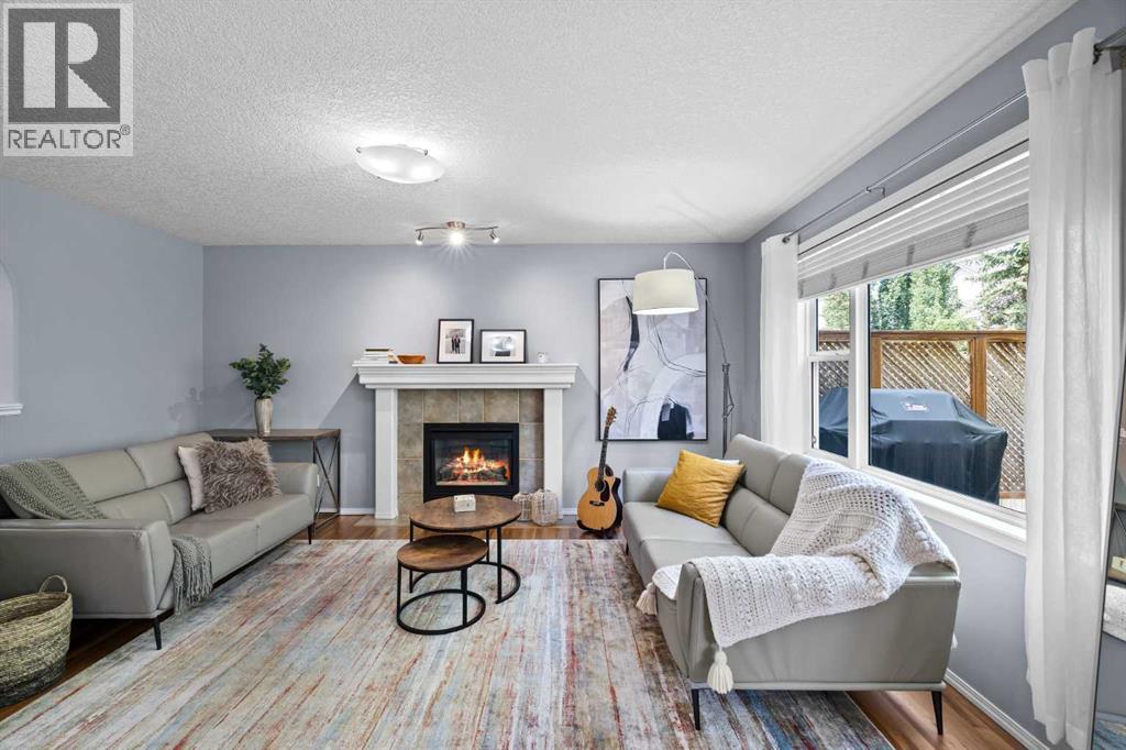 Single Family House for Sale in  Rocky Ridge Close NW Rocky Ridge Calgary 