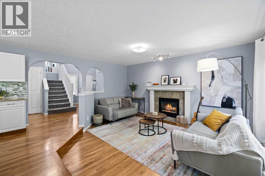Single Family House for Sale in  Rocky Ridge Close NW Rocky Ridge Calgary 