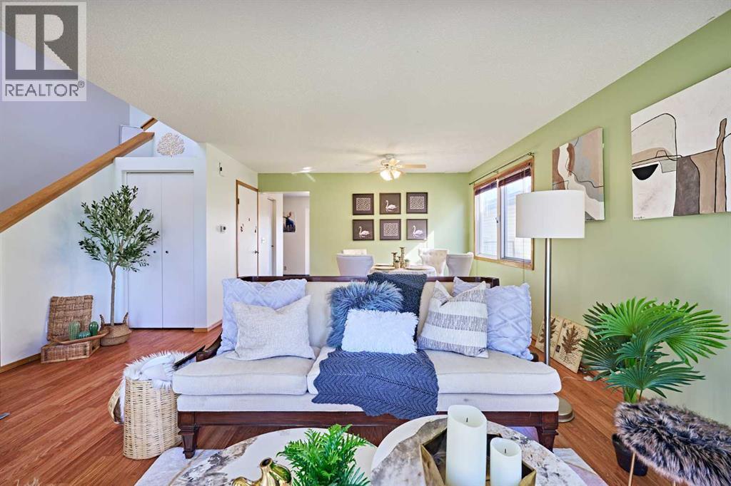 Single Family House for Sale in  Shawmeadows Crescent SW Shawnessy Calgary 