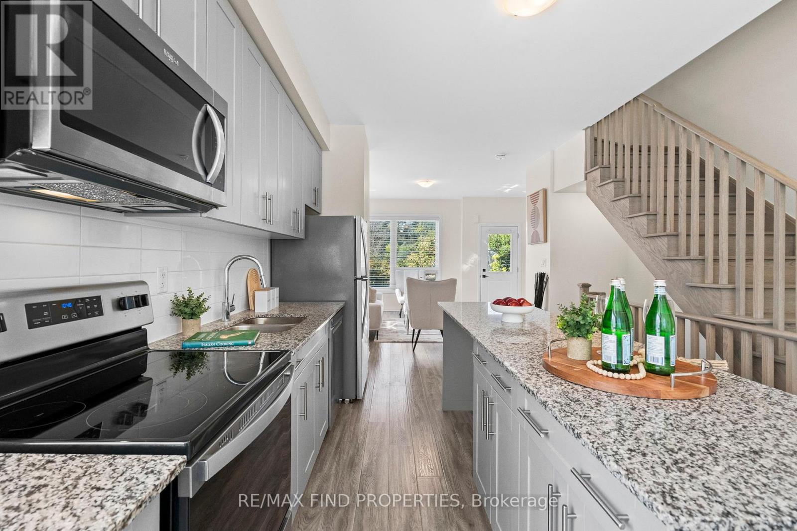 Photo 18 of 1622 Pleasure Valley Path, Oshawa ON