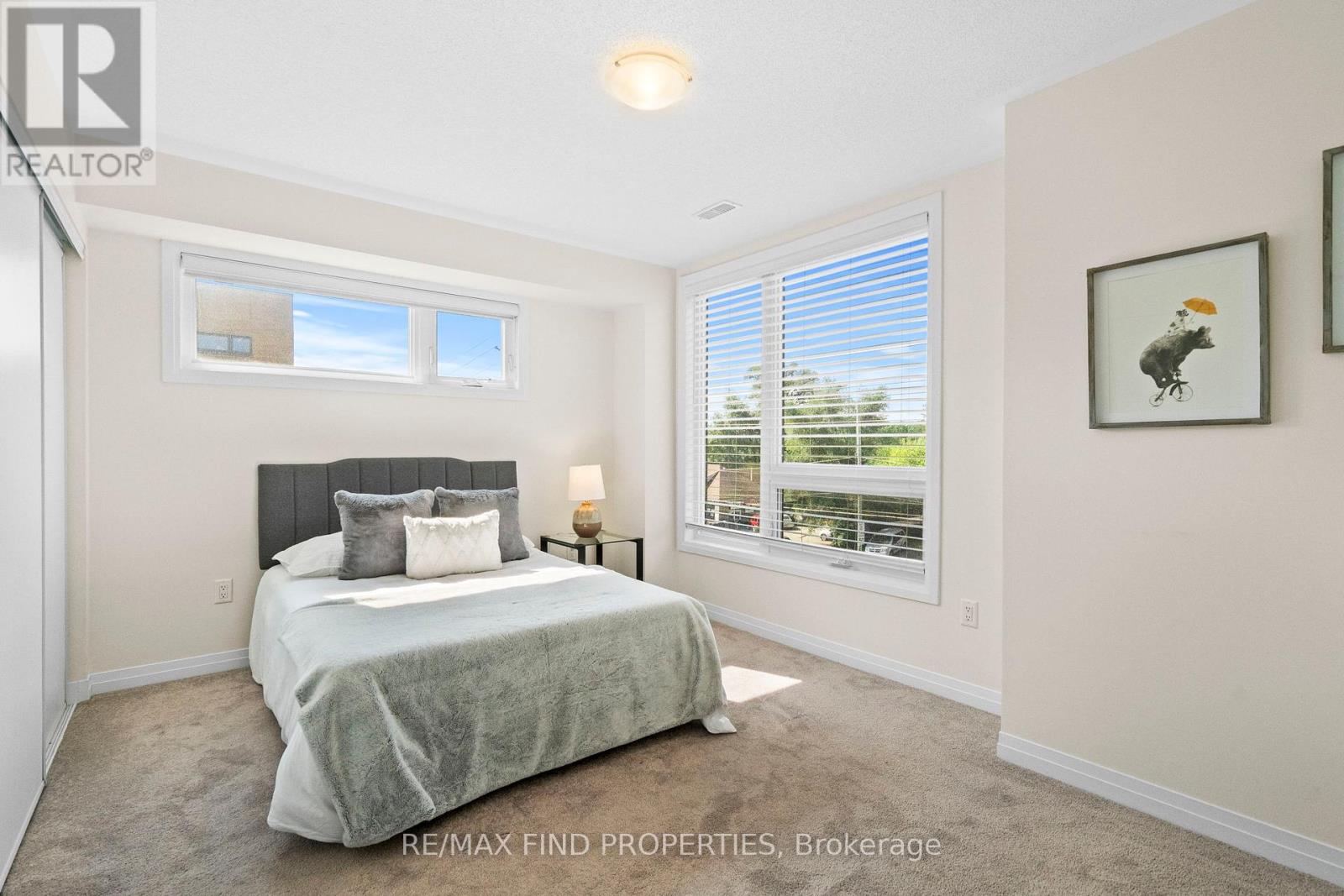 Photo 17 of 1622 Pleasure Valley Path, Oshawa ON