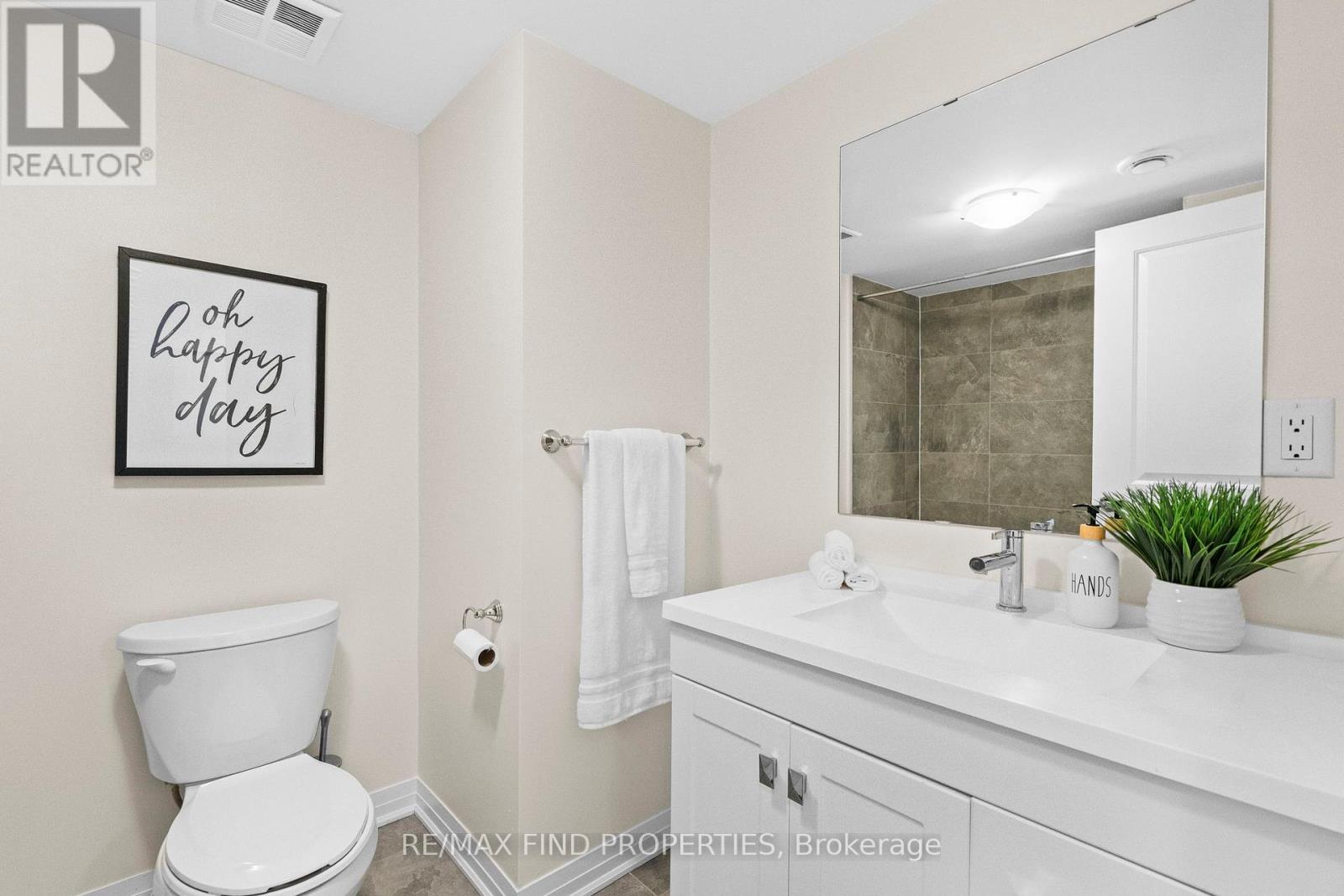 Photo 9 of 1622 Pleasure Valley Path, Oshawa ON