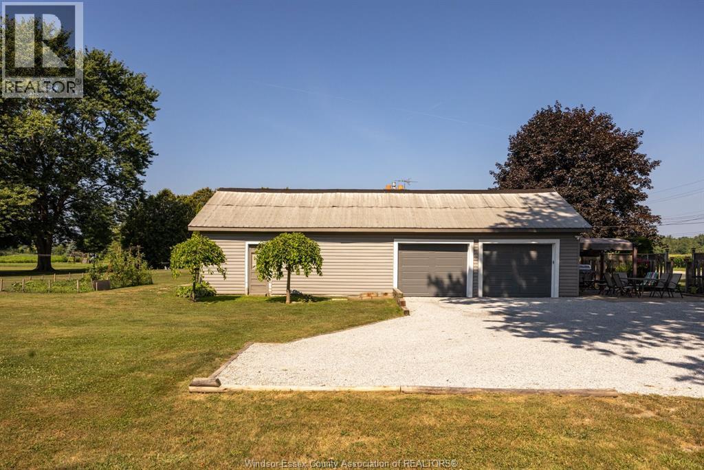 Photo 19 of 702 Martin Lane, Lasalle ON