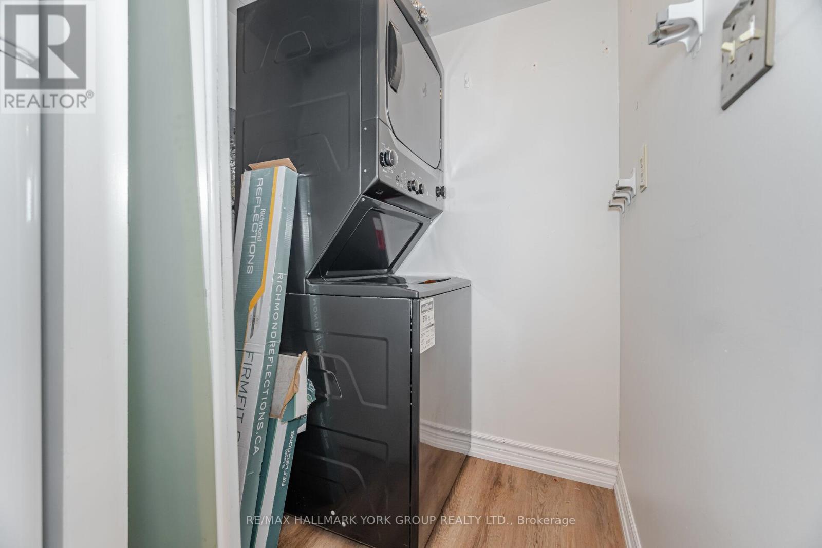 Photo 36 of 508 100 Observatory Lane, Richmond Hill ON