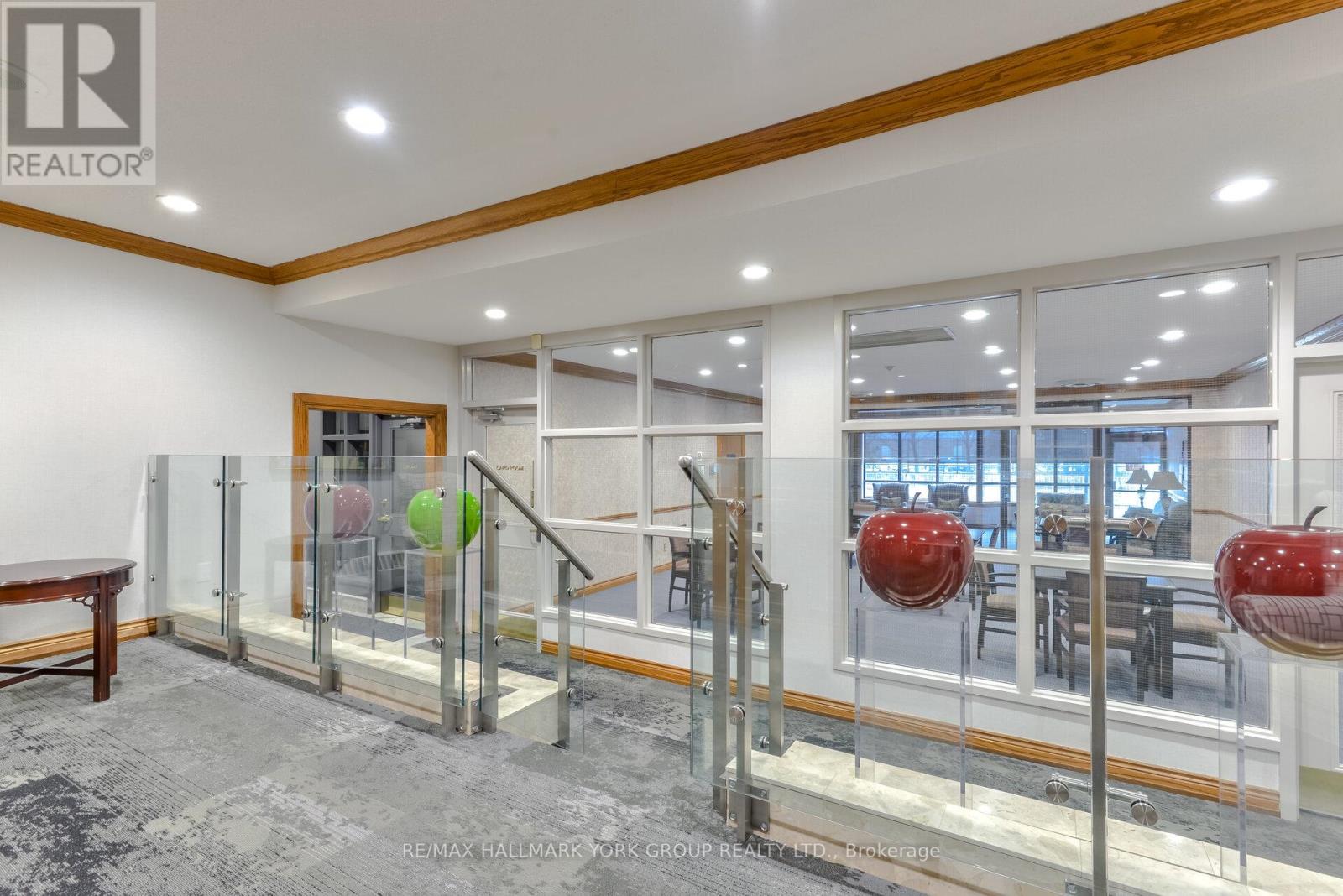 Photo 43 of 508 100 Observatory Lane, Richmond Hill ON