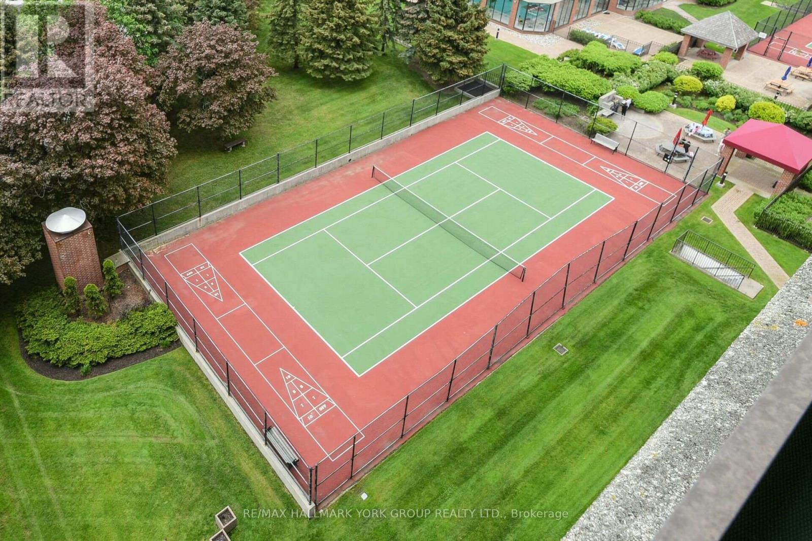 Photo 7 of 508 100 Observatory Lane, Richmond Hill ON