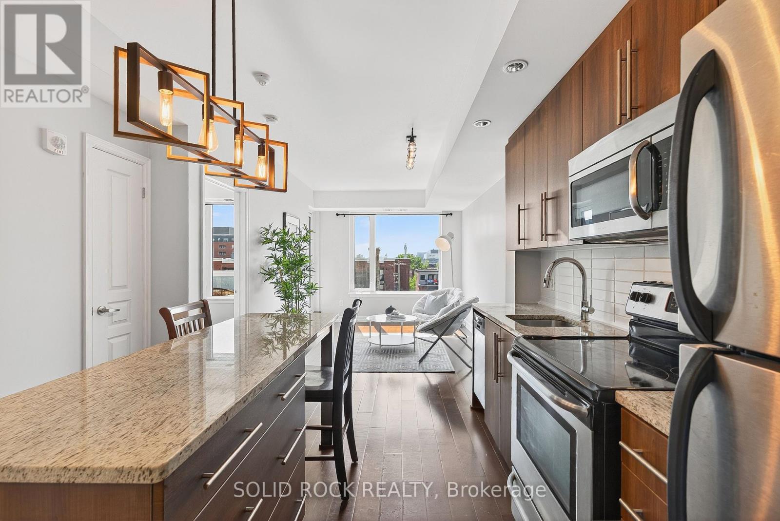 Photo 14 of 703 238 Besserer Street, Ottawa ON