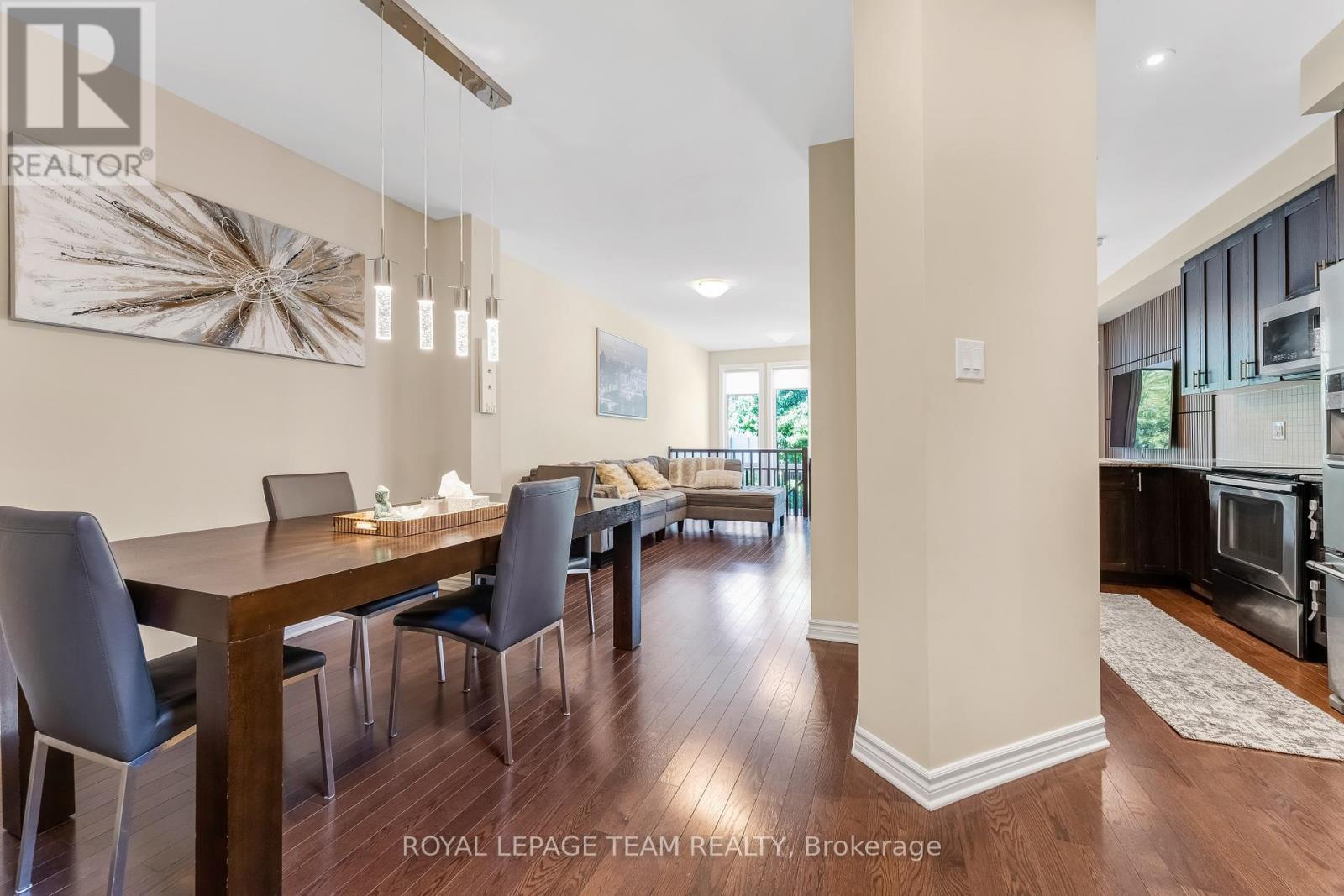 Photo 11 of 345 Alasken Drive, Ottawa ON