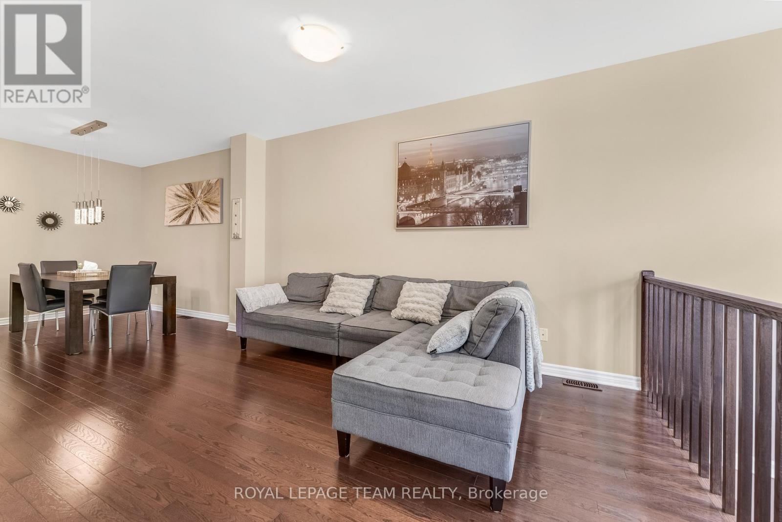Photo 12 of 345 Alasken Drive, Ottawa ON