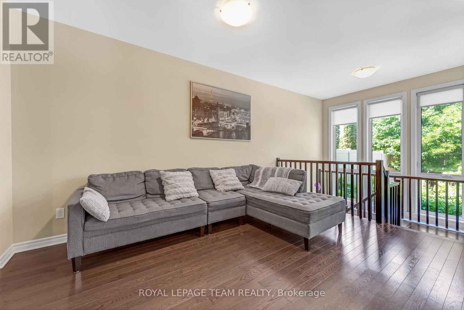 Photo 13 of 345 Alasken Drive, Ottawa ON