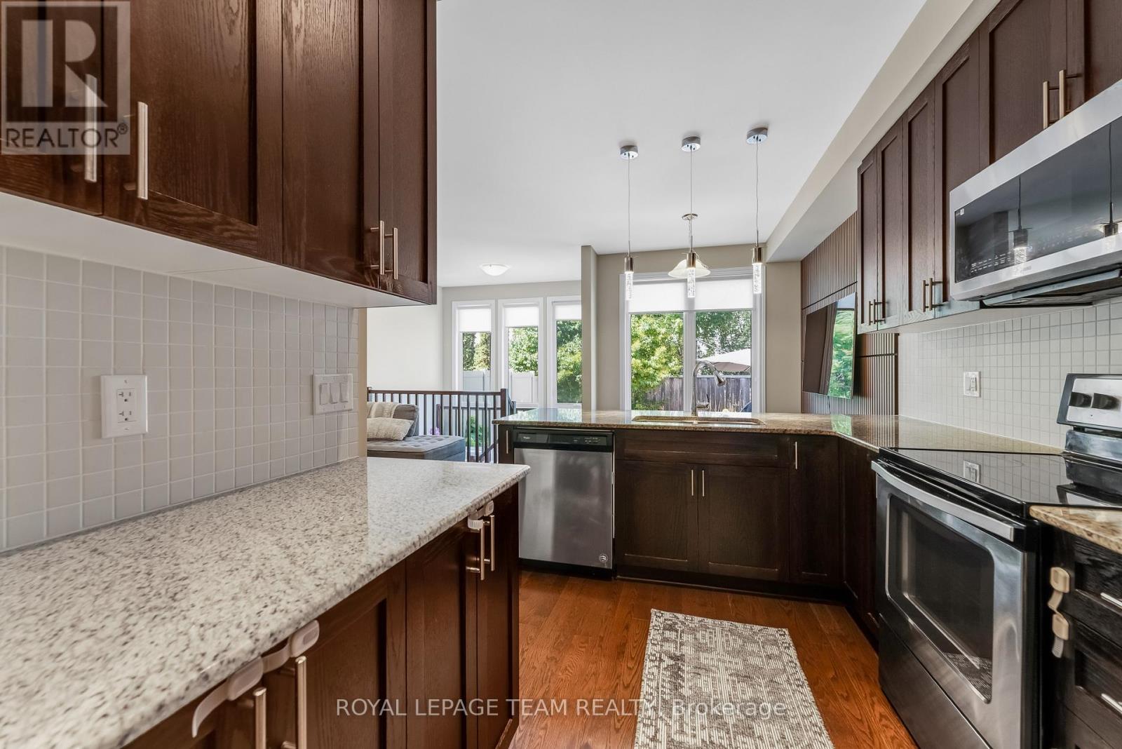 Photo 20 of 345 Alasken Drive, Ottawa ON