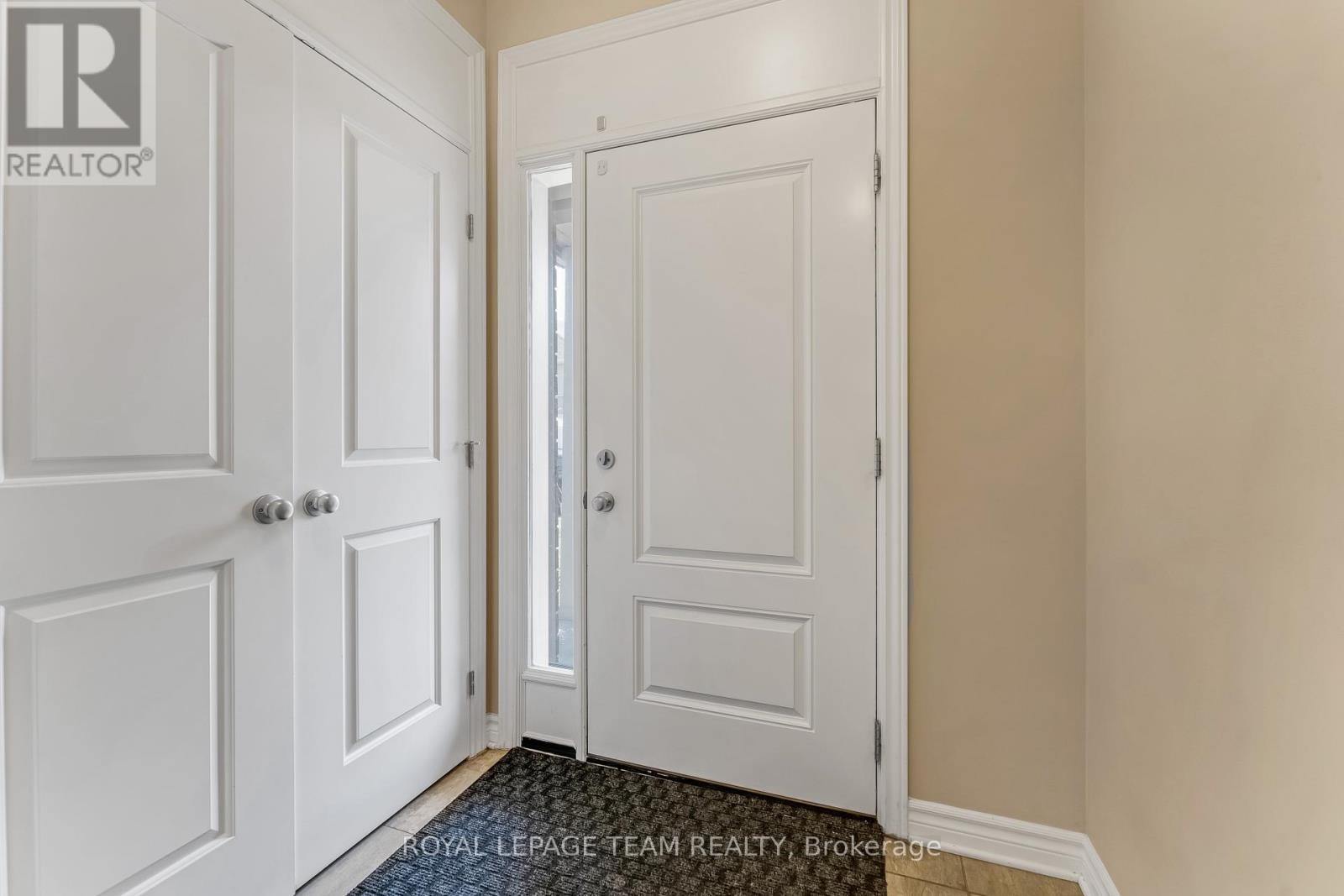 Photo 6 of 345 Alasken Drive, Ottawa ON