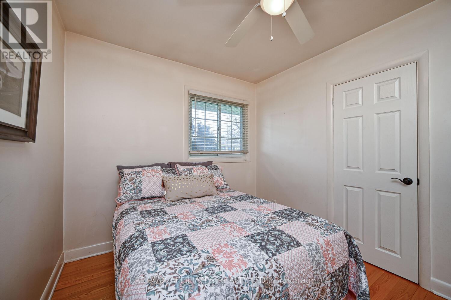 Photo 14 of 56 Marsha Drive, Smiths Falls ON