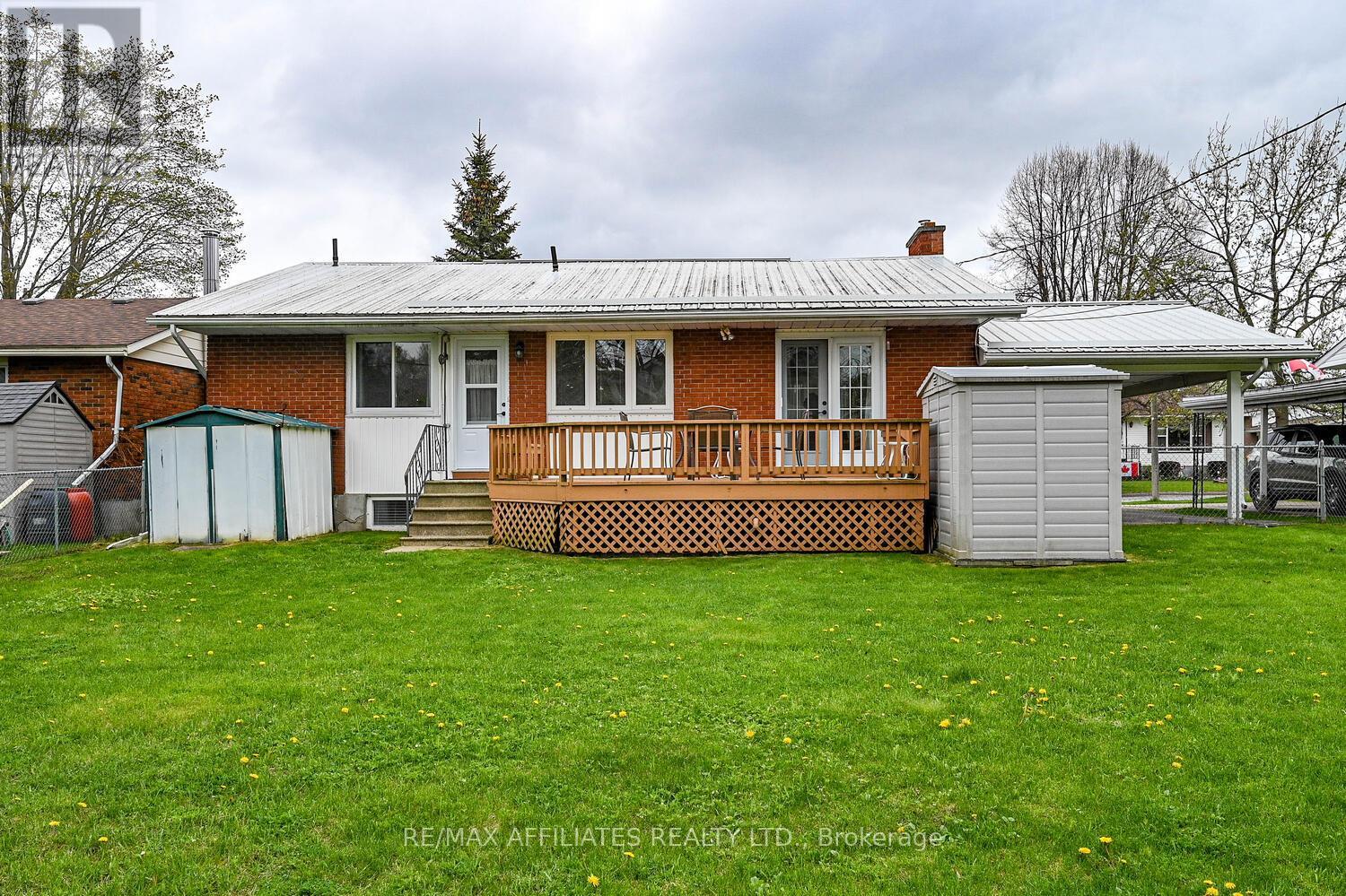 Photo 3 of 56 Marsha Drive, Smiths Falls ON