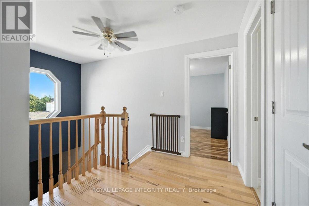 Photo 18 of 1097 Moselle Crescent, Ottawa ON