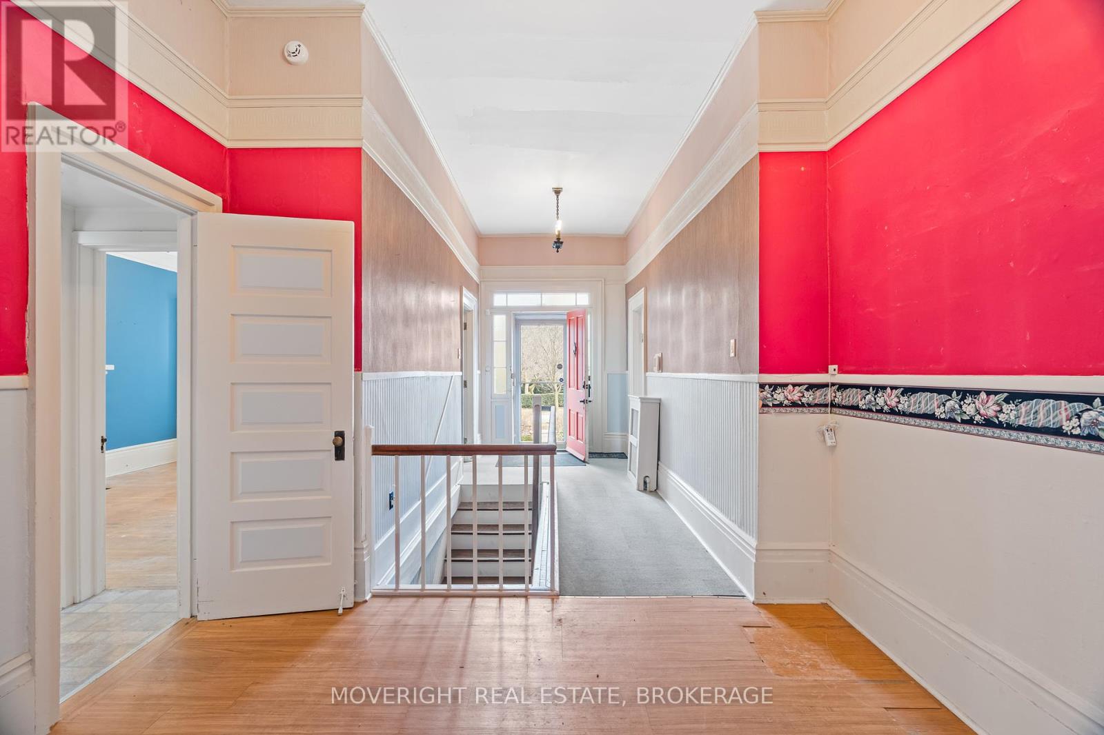 Photo 14 of 31 Yates Street, St Catharines ON