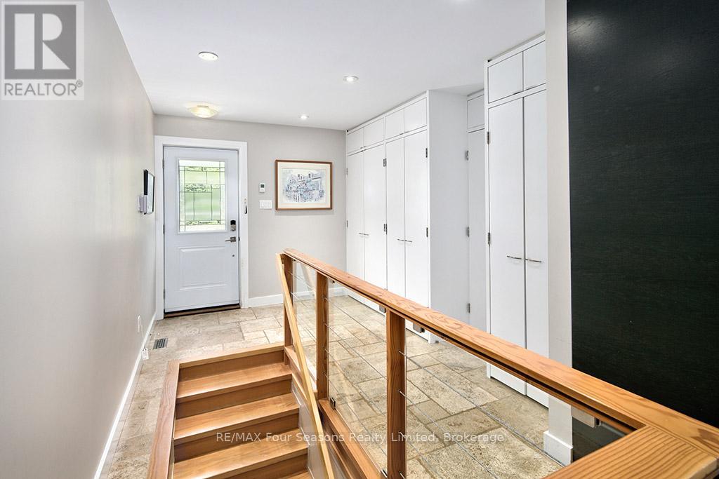 Photo 5 of 5259 Sunnidale Concession 5 Road, Clearview ON