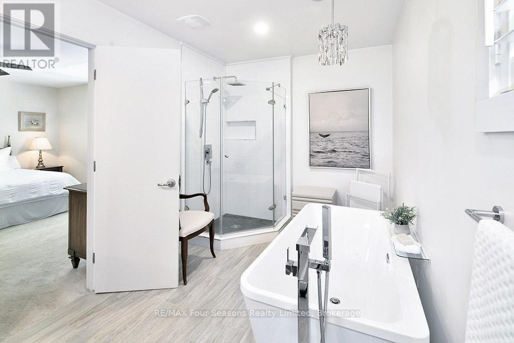 Photo 6 of 5259 Sunnidale Concession 5 Road, Clearview ON