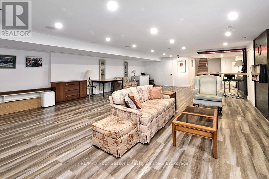 Photo 26 of 5259 Sunnidale Concession 5 Road, Clearview ON