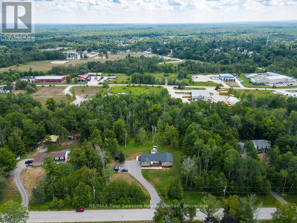 Photo 36 of 5259 Sunnidale Concession 5 Road, Clearview ON