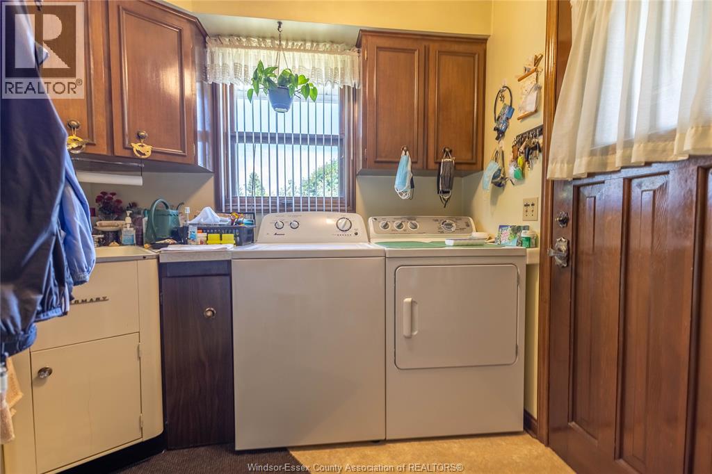 Photo 2 of 1526 Ravine Line, Kingsville ON