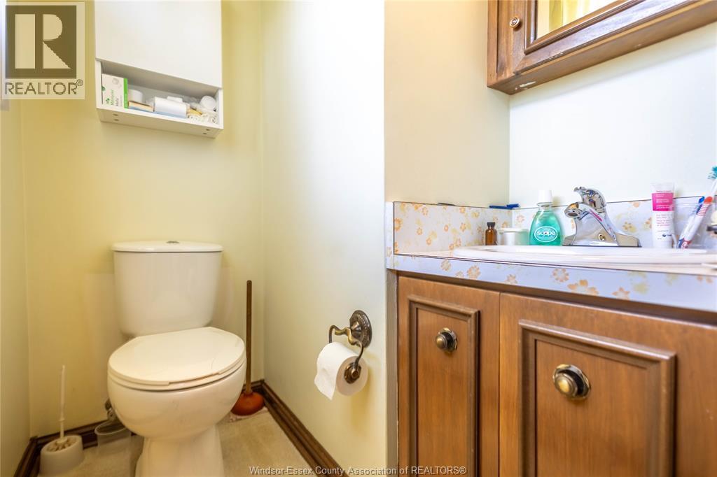 Photo 12 of 1526 Ravine Line, Kingsville ON