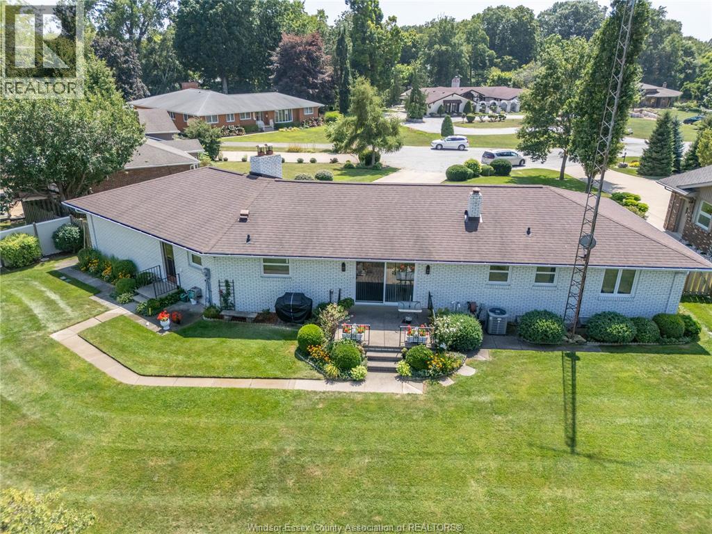 Photo 10 of 1526 Ravine Line, Kingsville ON