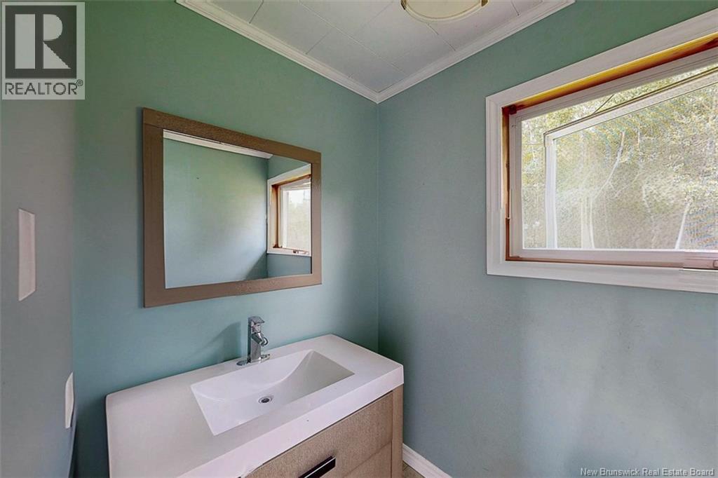 34 STACEY ROAD - 13