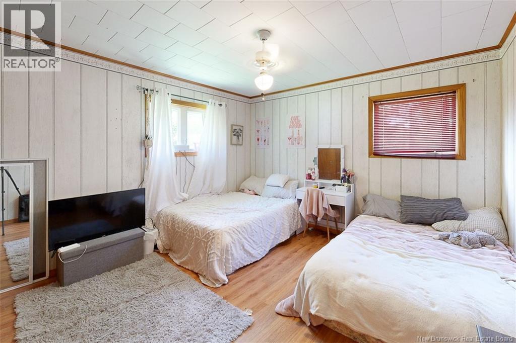 34 STACEY ROAD - 15