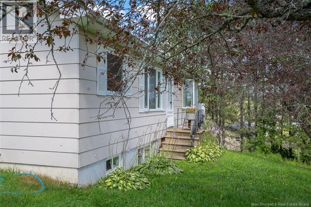 34 STACEY ROAD - 42