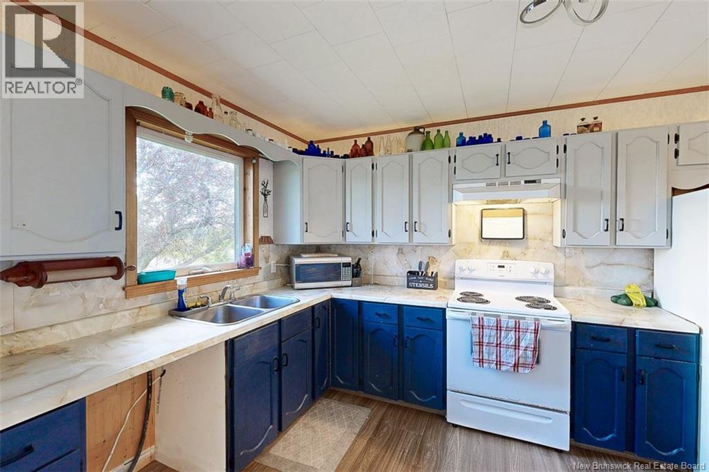 34 STACEY ROAD - 5