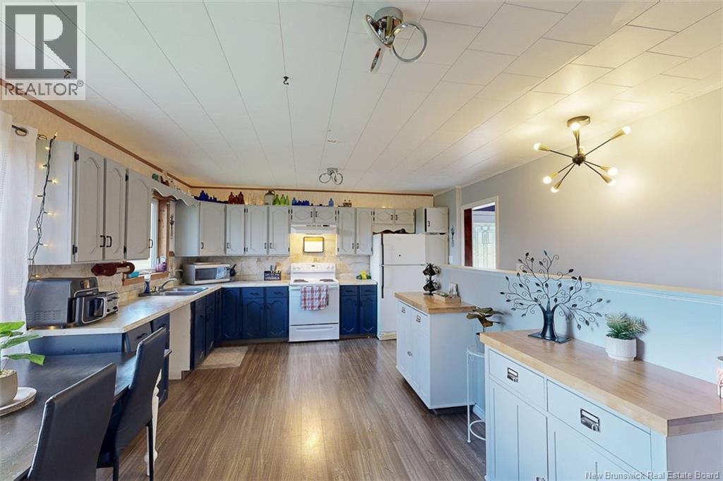 34 STACEY ROAD - 7