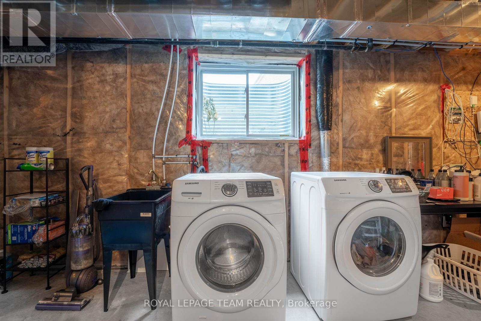 Photo 37 of 345 Alasken Drive, Ottawa ON
