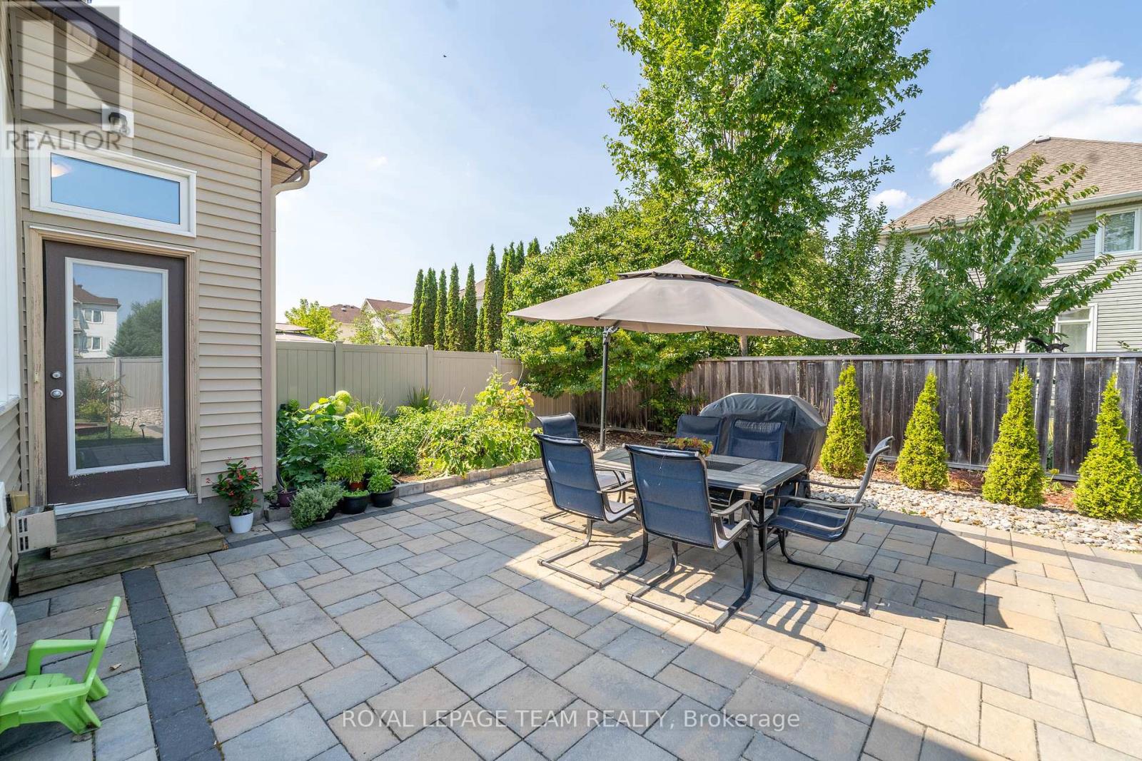 Photo 39 of 345 Alasken Drive, Ottawa ON