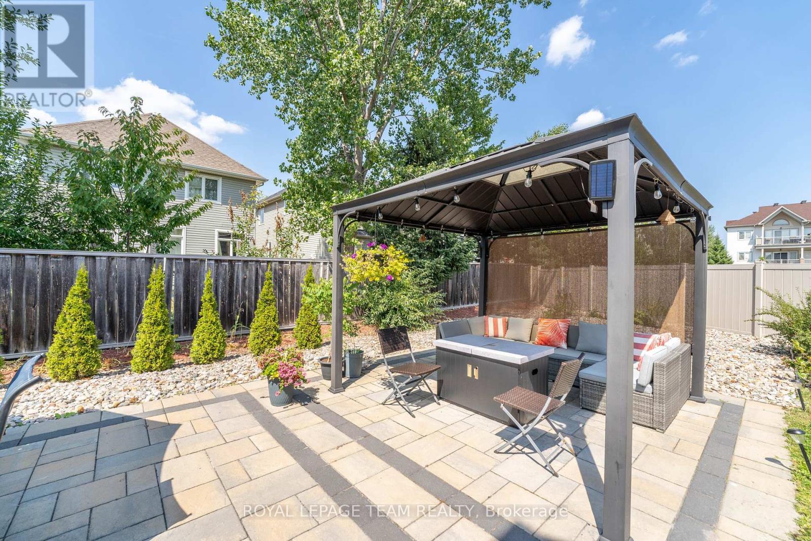 Photo 40 of 345 Alasken Drive, Ottawa ON