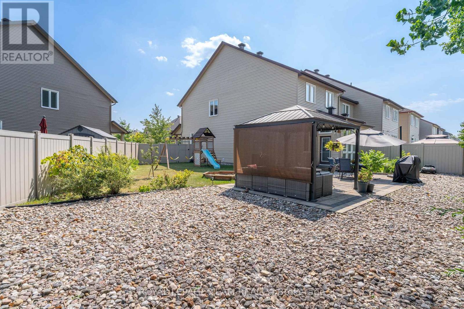 Photo 41 of 345 Alasken Drive, Ottawa ON