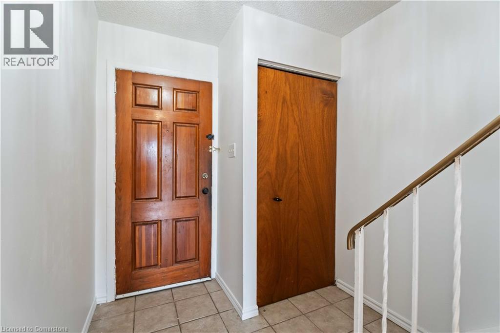 Photo 4 of 33 Rochelle Avenue Unit 60, Hamilton ON
