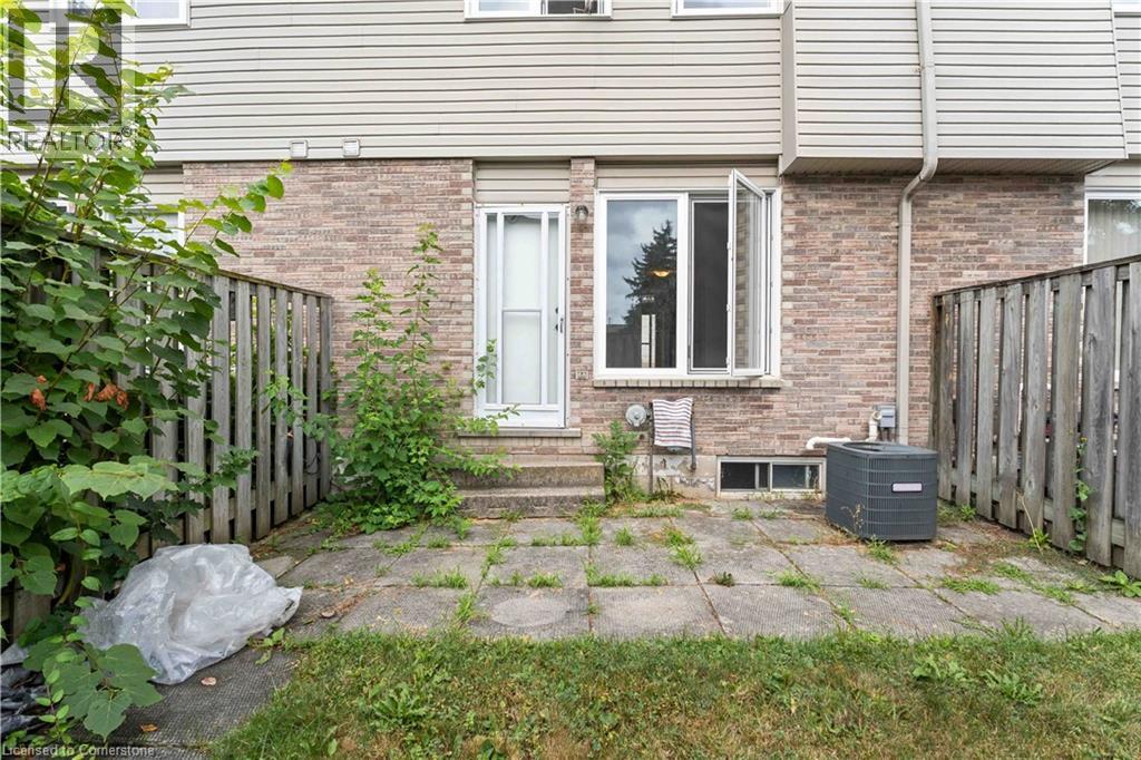 Photo 26 of 33 Rochelle Avenue Unit 60, Hamilton ON