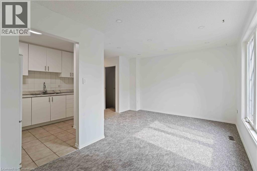 Photo 7 of 33 Rochelle Avenue Unit 60, Hamilton ON