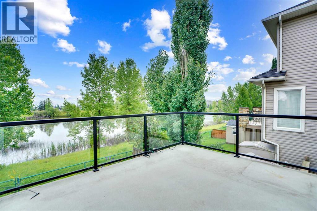 Single Family House for Sale in  Everhollow Park SW Evergreen Calgary 