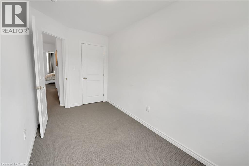 Photo 26 of 4862 Connor Drive, Beamsville ON