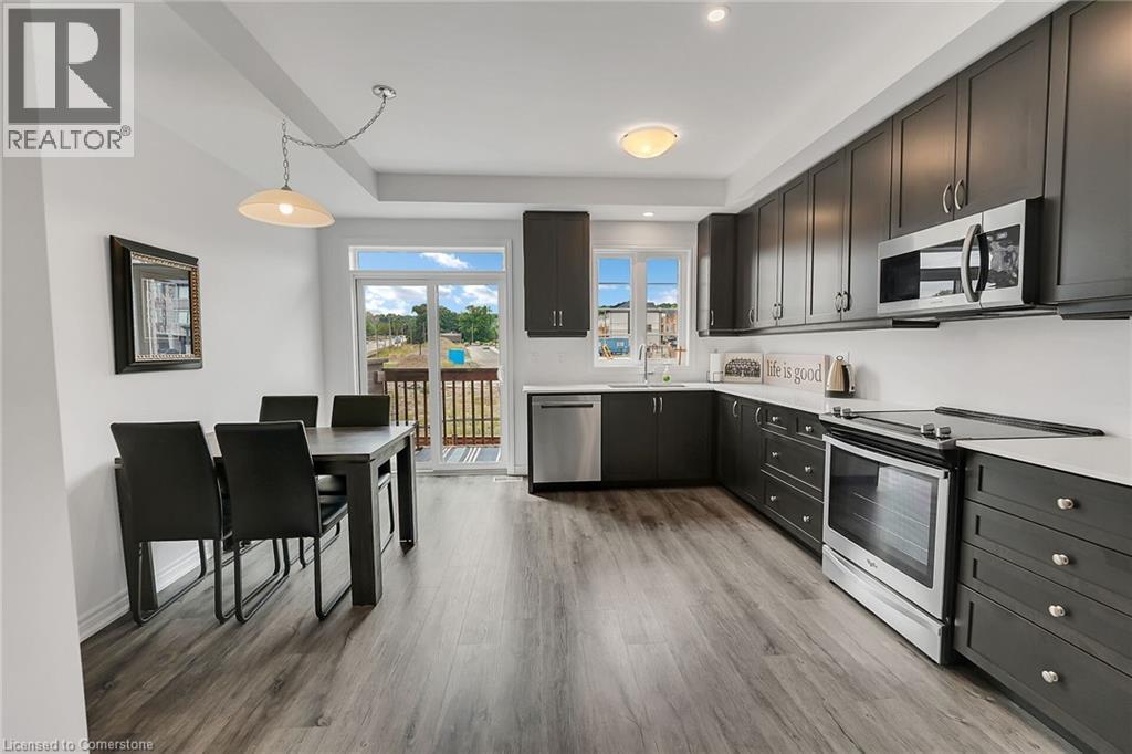 Photo 10 of 4862 Connor Drive, Beamsville ON