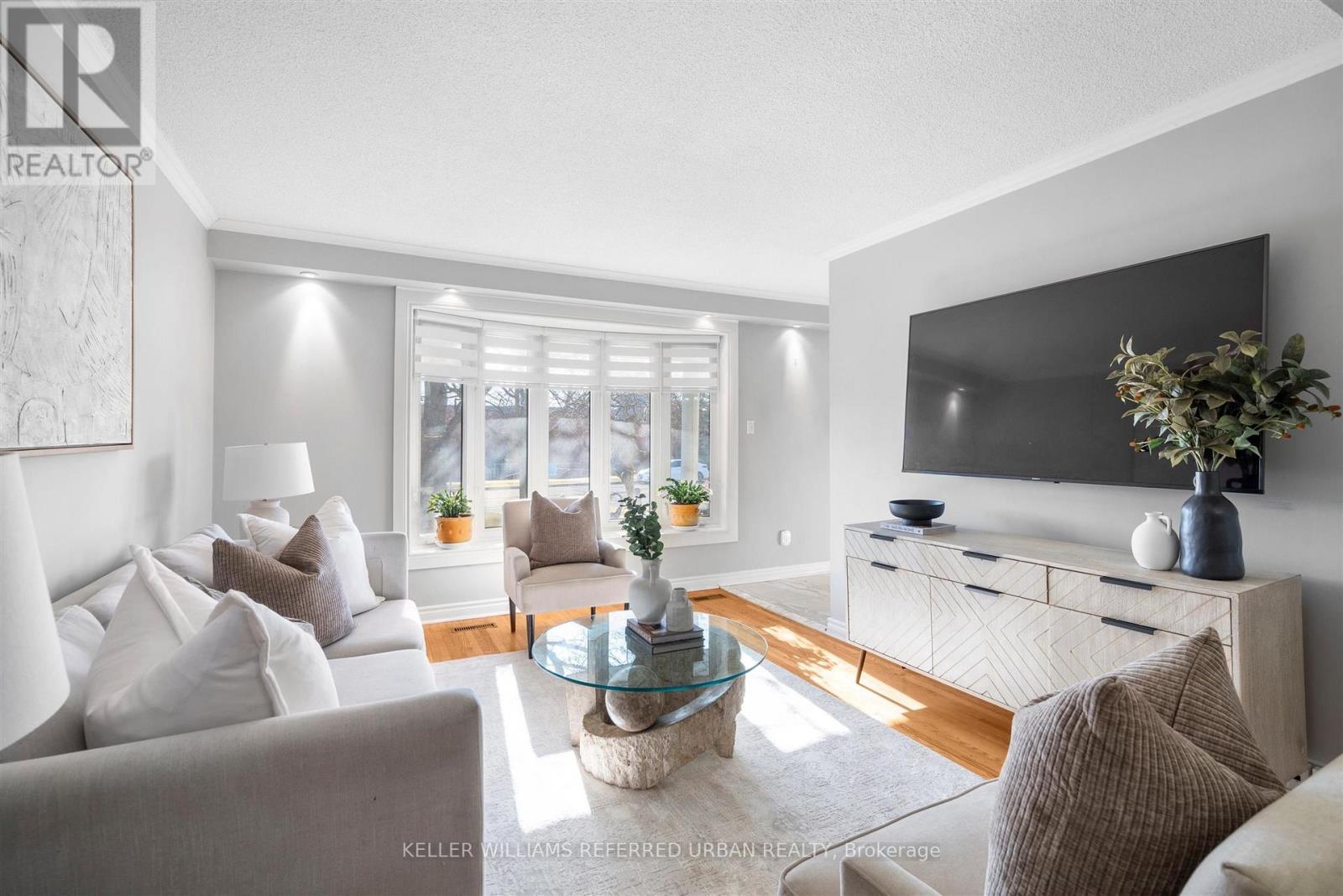 Photo 18 of Upper 181 Centennial Road, Toronto ON