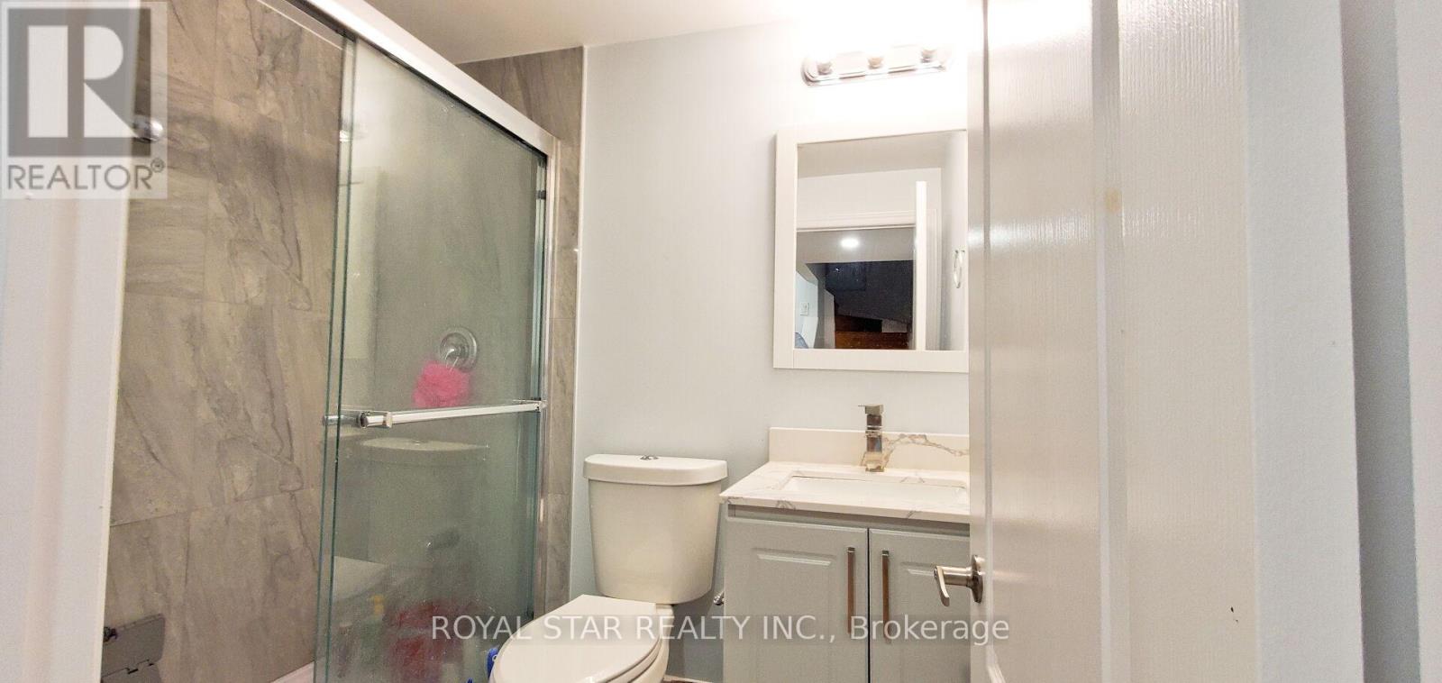 Photo 34 of 13 Waterdale Road, Brampton ON