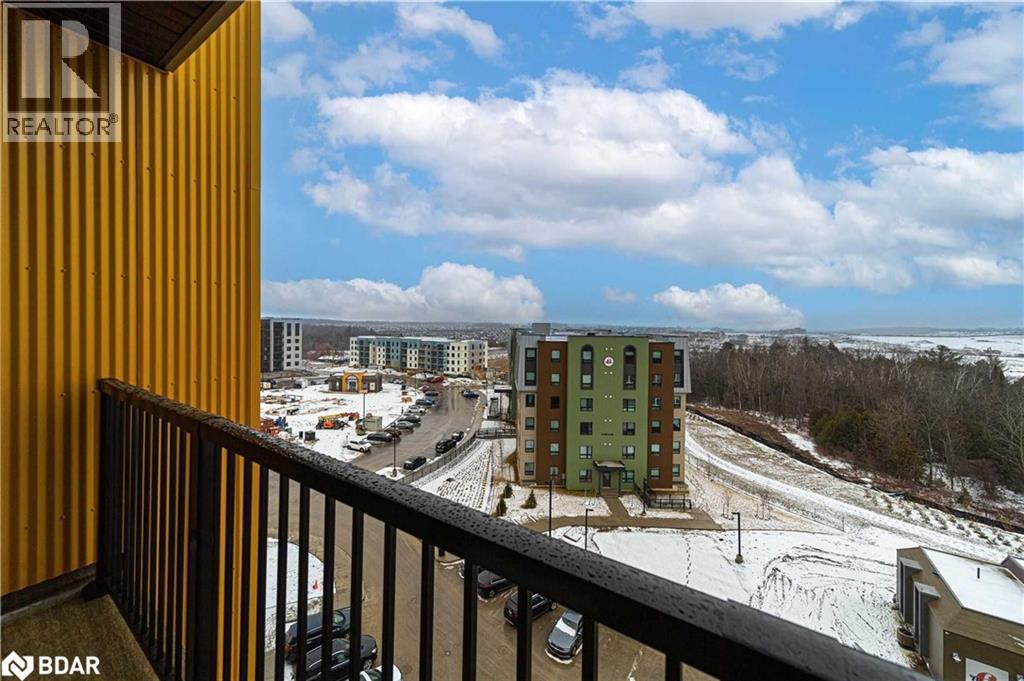 Photo 7 of 8 Culinary Lane Unit 605, Barrie ON