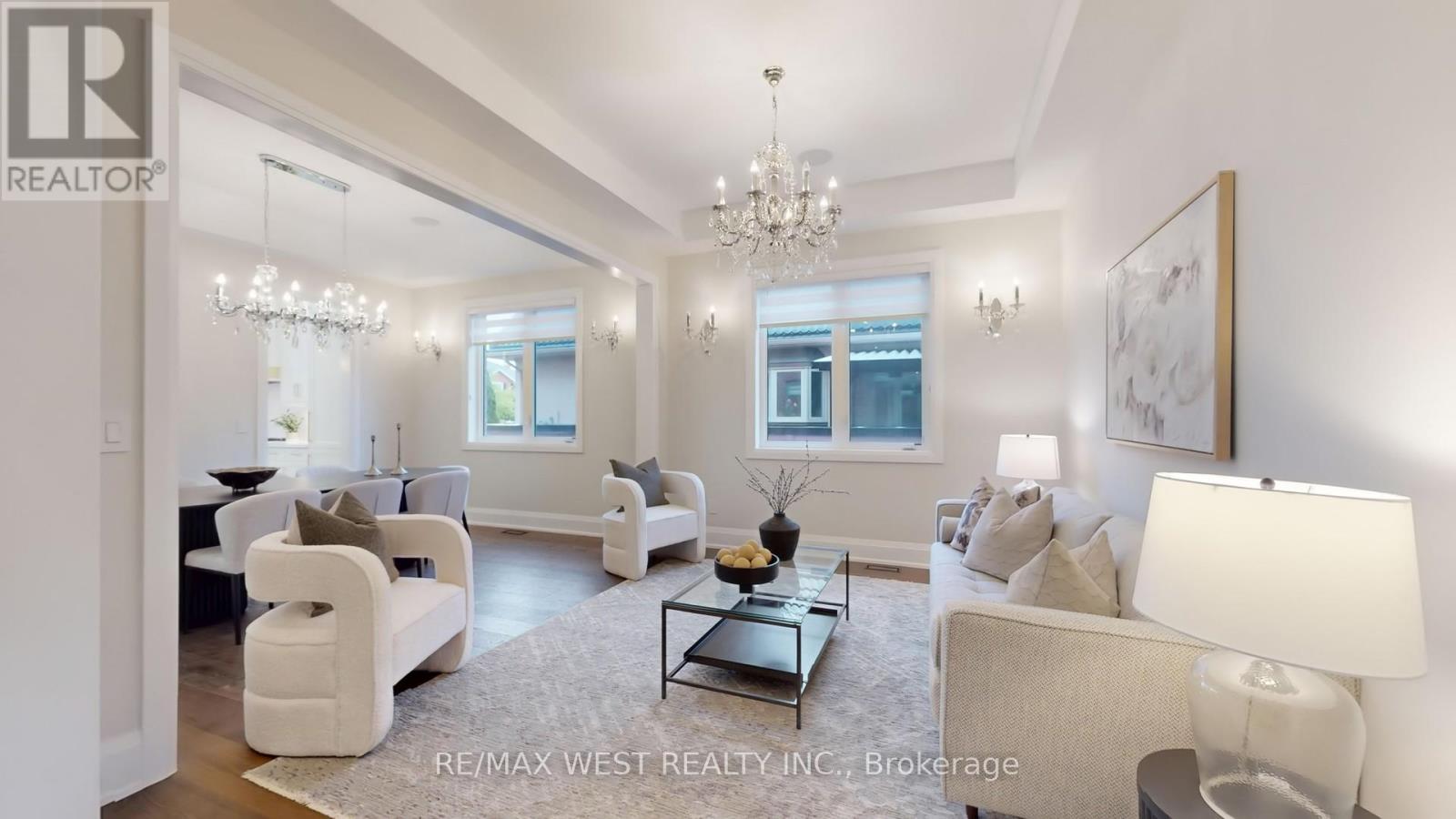 Photo 10 of 5199 Symphony Court, Mississauga ON
